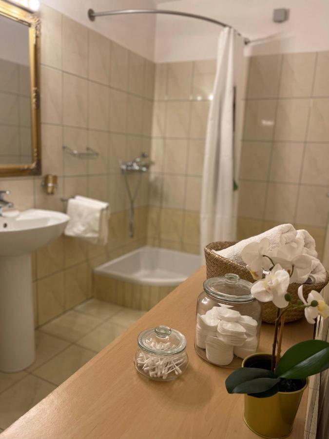 Seaview Pool Apartment-Lumiere, Island Hvar-Gdinj מראה חיצוני תמונה