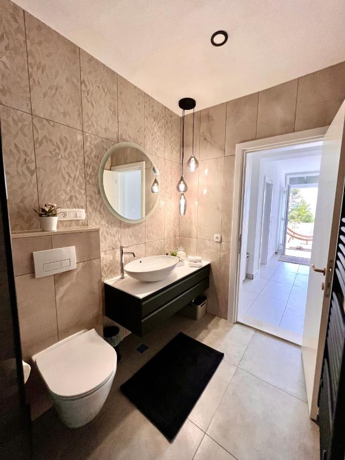 Seaview Pool Apartment-Lumiere, Island Hvar-Gdinj מראה חיצוני תמונה